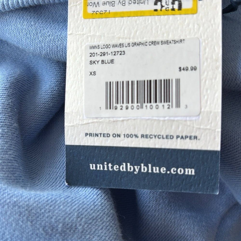 United By Blue - Women's Organic
Logo Waves Graphic Blue new 🆕 - Picture 7 of 7